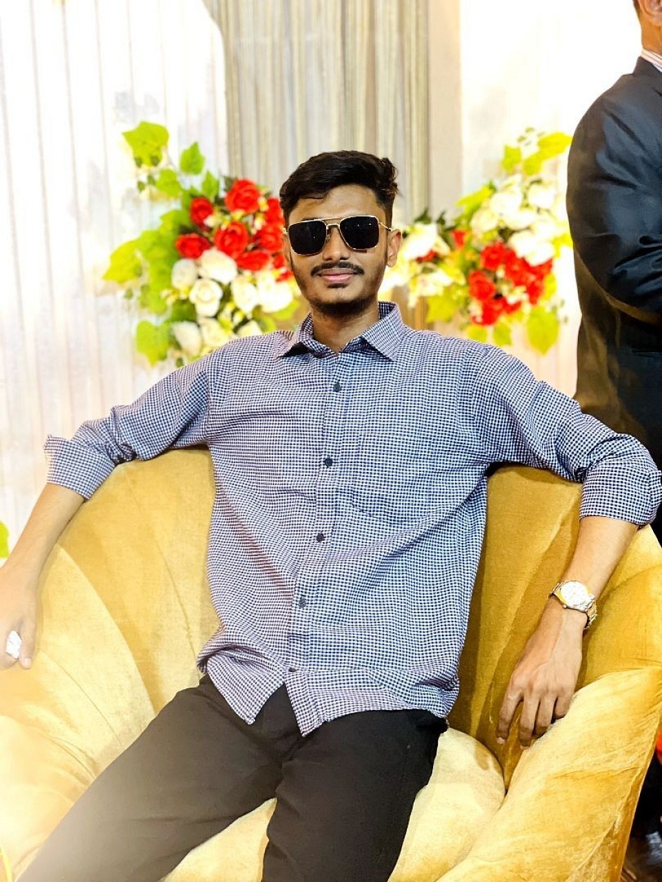 ফরিদপুর পৌর কাম কমিউনিটি সেন্টার অডিটোরিয়াম